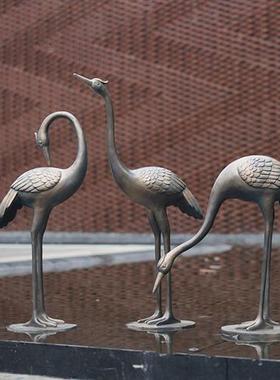 现代仿铜仙鹤雕塑户外大型玻璃钢模型草坪园林水池丹顶鹤景观摆件