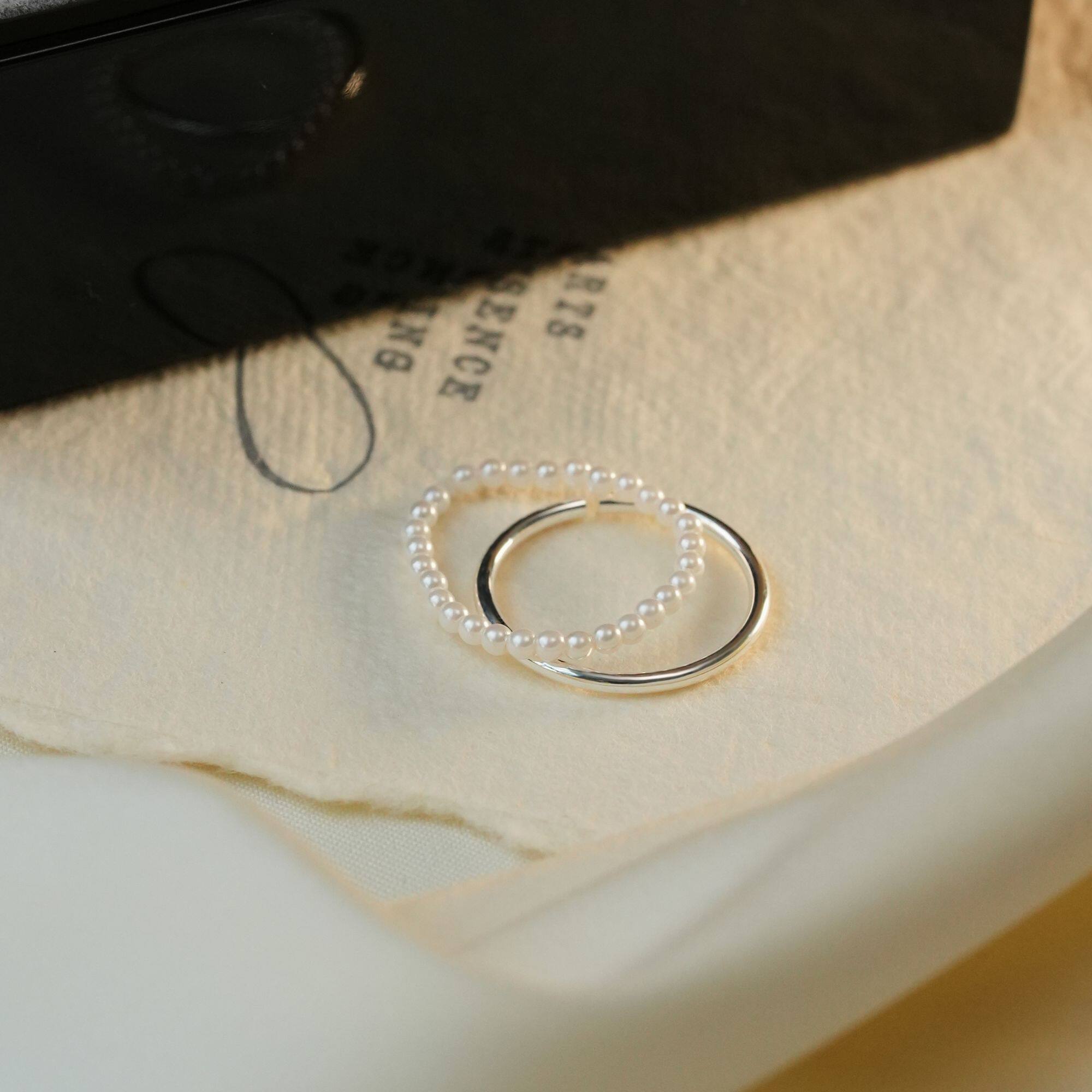Niche plain millet beads stacked rings with elegant temperament and high-end French style rings