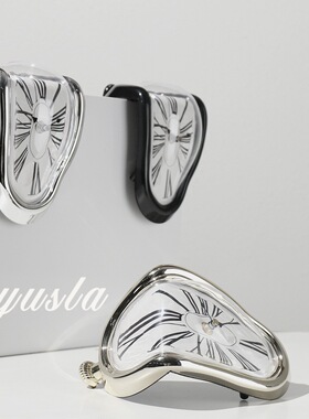 简约创意扭曲钟融化时钟罗马数字钟复古变形时空钟艺术软装品摆件