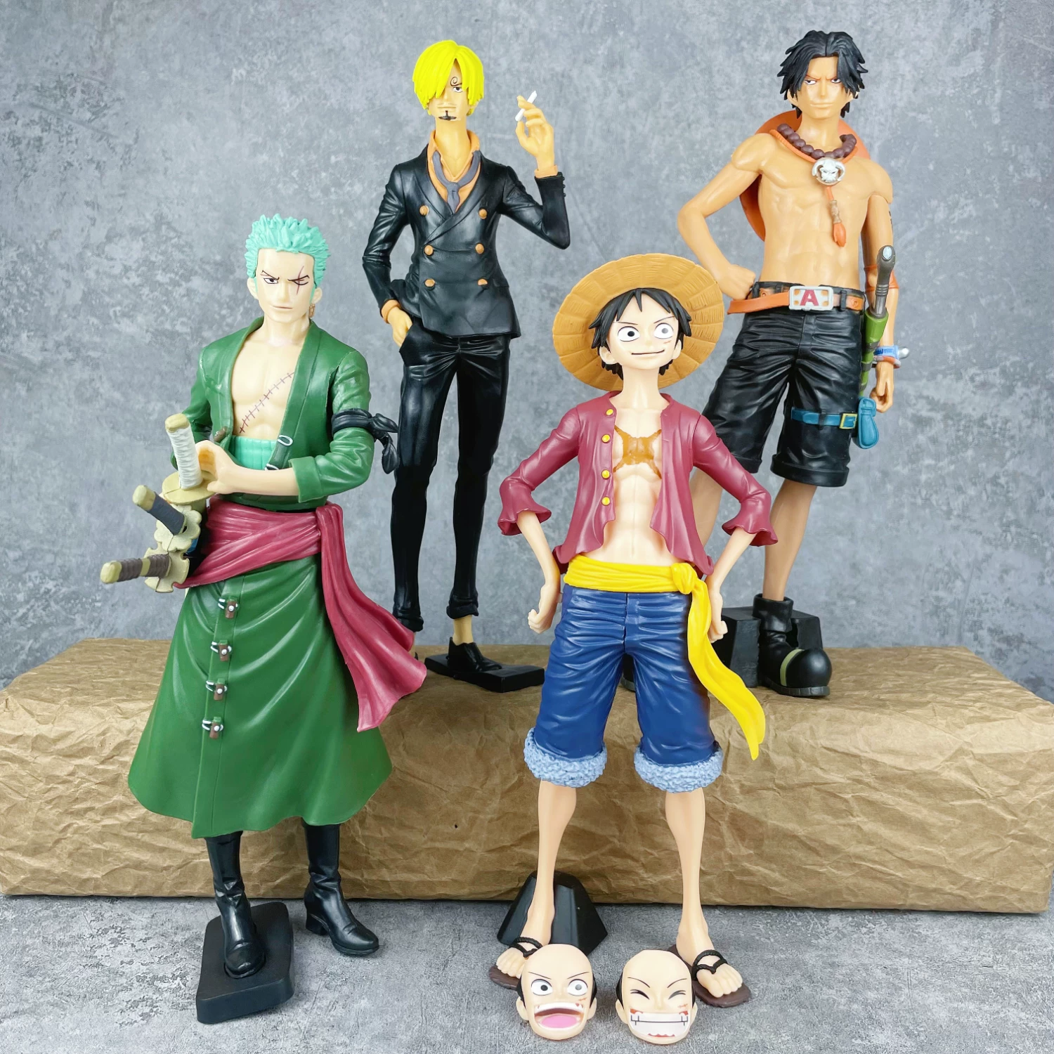 Фигура-анимешный шарж One Piece ручная модель три тысячи миров Саурон Лувия Ша-Зи Аисо корпус модель украшение подарок