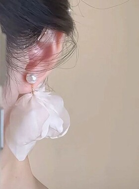 白色山茶花耳夹法式无耳洞耳环新款小巧气质耳饰高级