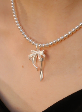 法式珍珠蝴蝶结项链女轻奢气质锁骨链小众高级感2025秋冬新款颈链
