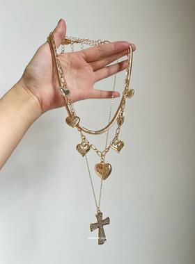 Vintage古着金色十字架爱心流苏项链复古小众设计多层叠戴锁骨链
