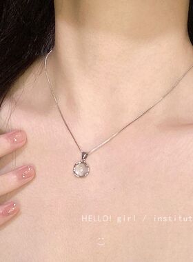 樱花项链轻奢高级设计感小众设计桃花锁骨链2024新款甜美颈饰饰品