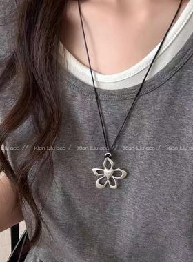 2025项链新款简约高级爱心气质链