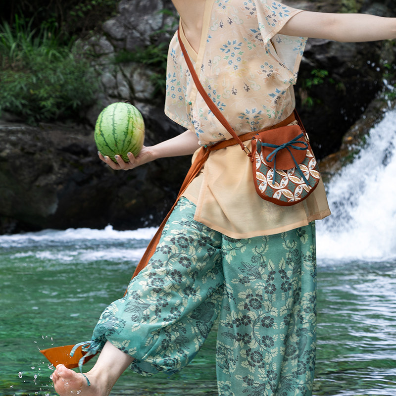 裳宫语歌儿欢唐制汉服汉元素半臂改良束脚裤日常通勤夏*售完不补,淘宝优惠券,粉丝福利购,淘宝优惠卷