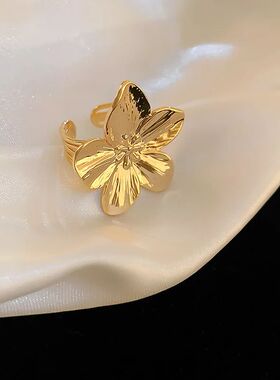 2024 New Stainless Steel Flower Ring For Women Simple Temper