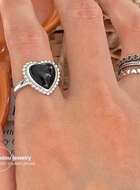 豌豆饰物女925银甜酷纯银黑色爱心戒指