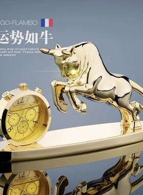 马到成功汽车摆件马车载香水座创意款车用品车上合金马家居饰品