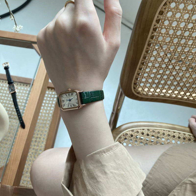 方形女款学生小众复古小巧精致手表 cojr手表国产腕表