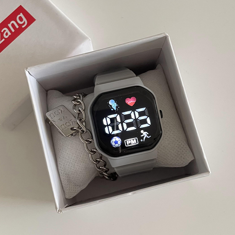 太空人足球女款学院风初高中学生 cojr手表国产腕表