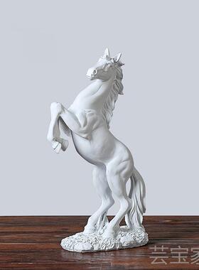 跨境欧式家居树脂腾空胜利马客厅