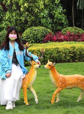 花园庭院仿真梅花鹿雕塑园林景观草坪装饰玻璃钢动物模型摆件小品