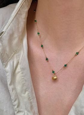 轻奢复古祖母绿项链小众金贝壳