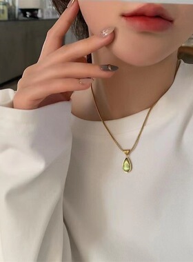 人鱼眼泪橄榄绿水滴项链女轻奢小