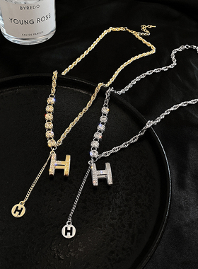 不掉色长款轻奢小众设计毛衣链