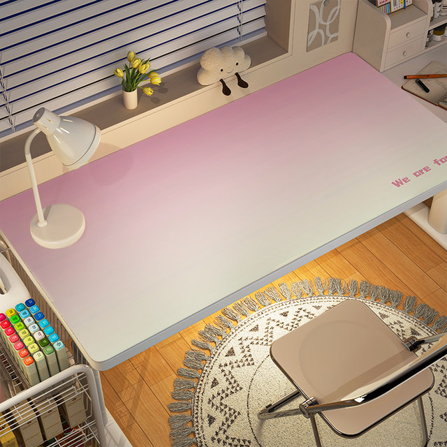 Mother and baby tasteless cartoon desk mat