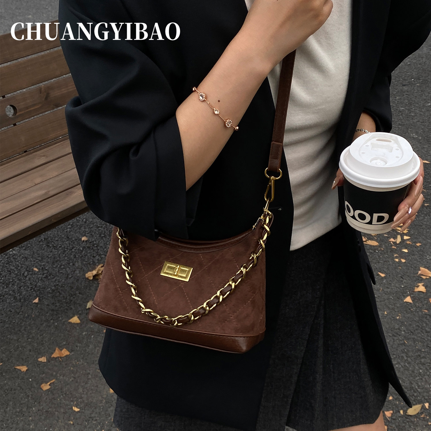 咖色超火链条腋下包包女2025新款潮秋冬轻奢小众高级感百搭斜挎包,淘宝优惠券,粉丝福利购,淘宝优惠卷