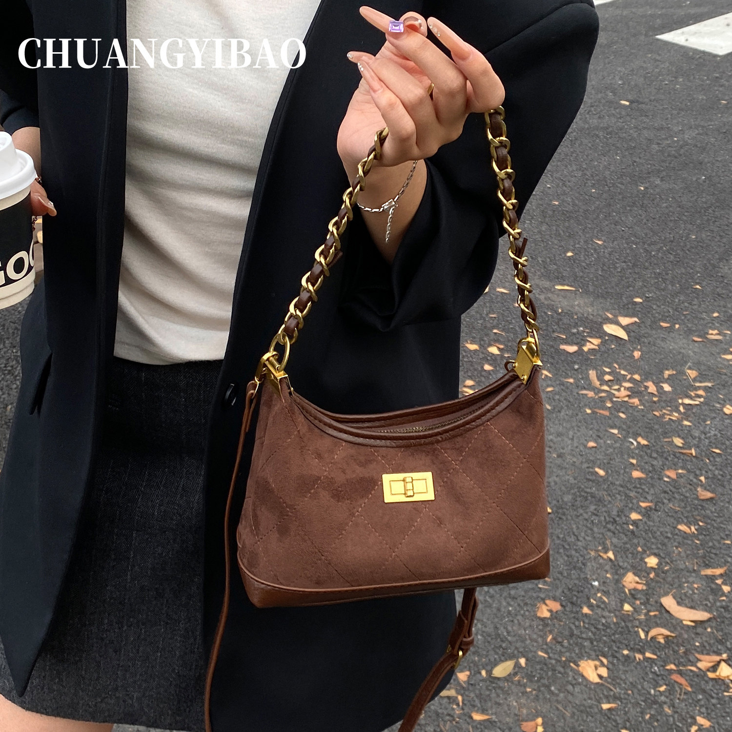 咖色超火链条腋下包包女2025新款潮秋冬轻奢小众高级感百搭斜挎包,淘宝优惠券,粉丝福利购,淘宝优惠卷