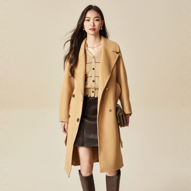 XG Snow Song XJ410051A409 long-sleeved wool sweater fashion winter new mid-length sheep wool coat for women