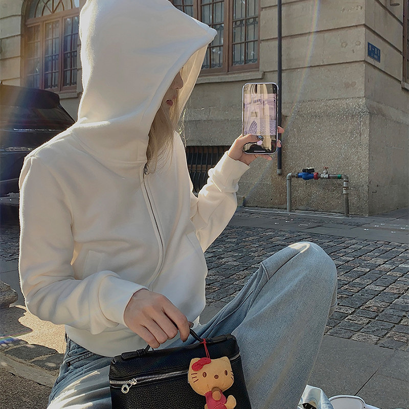 巨好看短款连帽白色卫衣开衫外套女款秋冬加绒加厚高腰小个子上衣,淘宝优惠券,粉丝福利购,淘宝优惠卷
