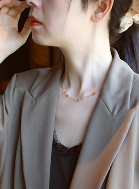 不掉色轻奢小众四叶花彩色项链女款2025新款高级感锁骨链