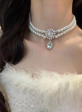 Diamond studded double layered choker Elegant pearl necklace