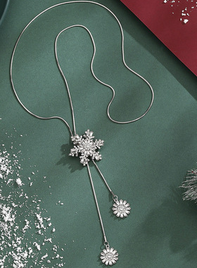 Sweater chain Women's Christmas Snowflake Diamond Necklace