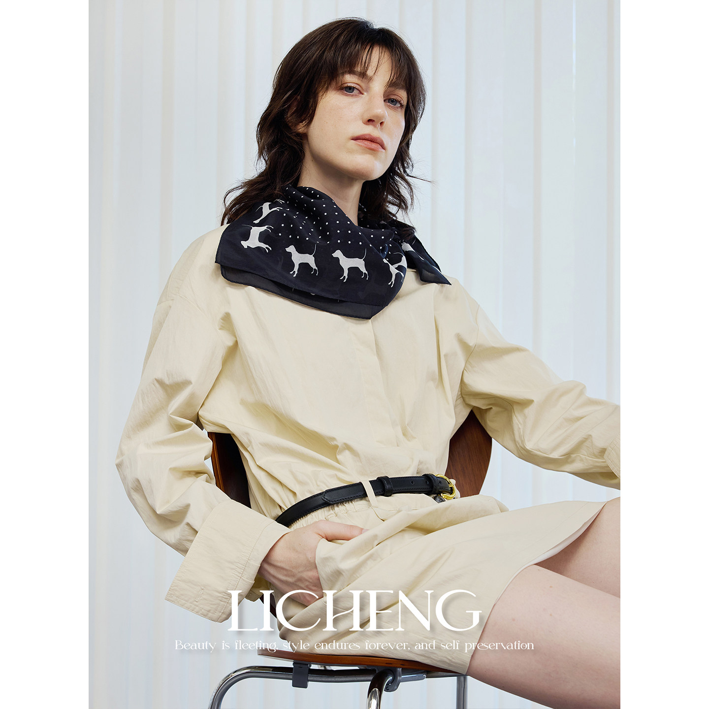 礼诚 复古波点小狗印花方巾新款时髦头巾真丝混棉丝巾女搭配领巾,淘宝优惠券,粉丝福利购,淘宝优惠卷