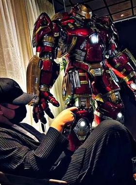 漫威钢铁侠大型手办浩克玻璃钢雕塑橱窗商场电影院装饰落地大摆件