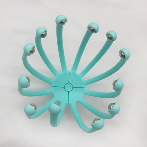 Массаж головки, царапая головку головы из восьми -коров