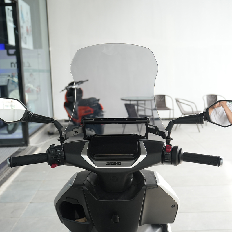 适用极核ZEEHO电摩AE4/AE5/AE6/AE7/AE8车型加装加高风挡前挡风 - 图1