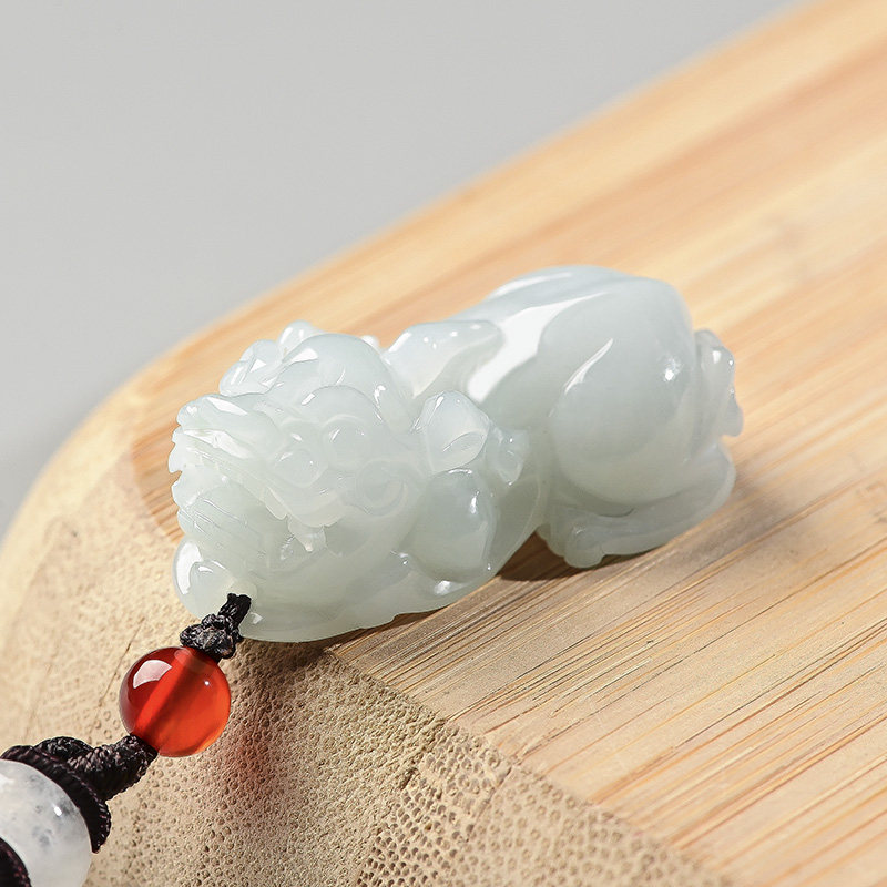 天然a货冰糯种翡翠貔貅玉吊坠项链 由玉所安项坠/吊坠