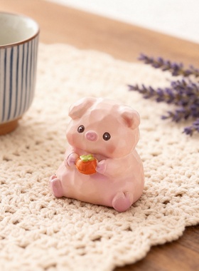 可爱小猪毛绒摆件桌面装饰品