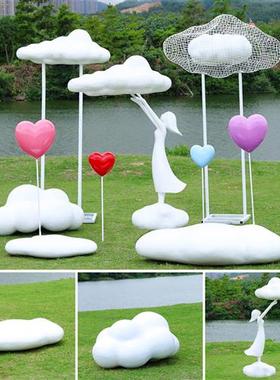 简约玻璃钢仿真云朵雕塑户外不锈钢镂空云朵摆件售楼部美陈装饰品