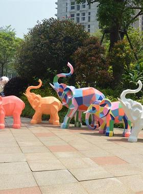 户外玻璃钢彩绘几何大象雕塑幼儿园售楼部草坪大型动物落地小摆件
