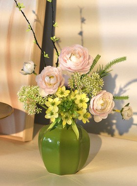 《绿玲珑》设计师假花餐桌仿真花