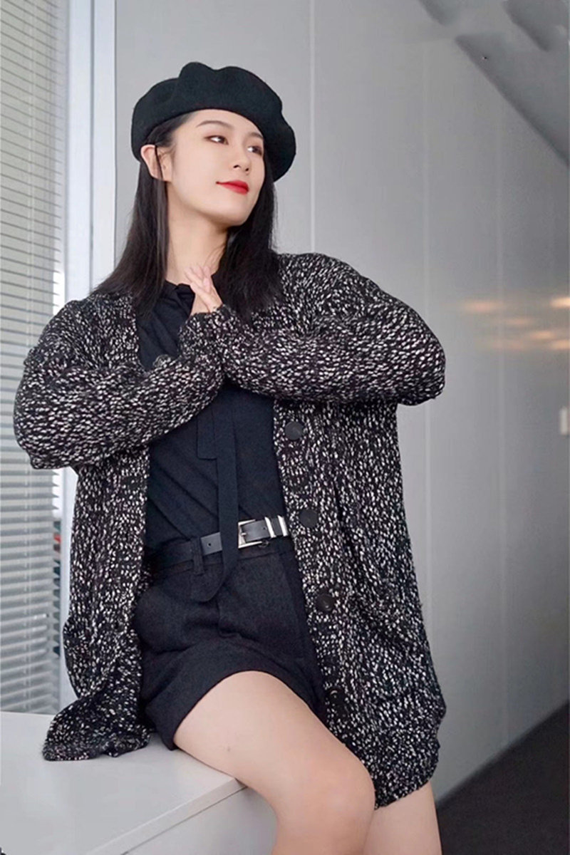 阿玛施旗舰店官网正品2020新款开衫 范芙熙短外套