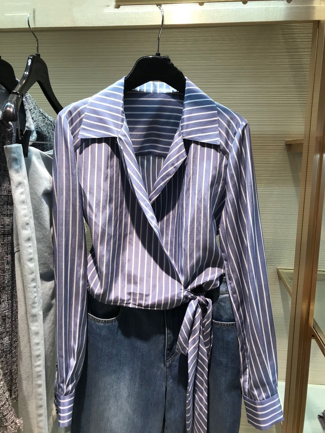 阿玛施旗舰店官网专柜正品打底衫 范芙熙衬衫