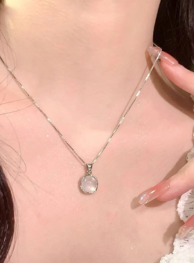 圆圈猫眼石项链女款锁骨链女高级感水晶吊坠首饰配饰项链轻奢小众