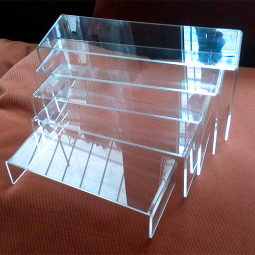 莞华展示盒动漫模型黏土手办高透明亚克力球鞋人偶U型展示架 - 图3