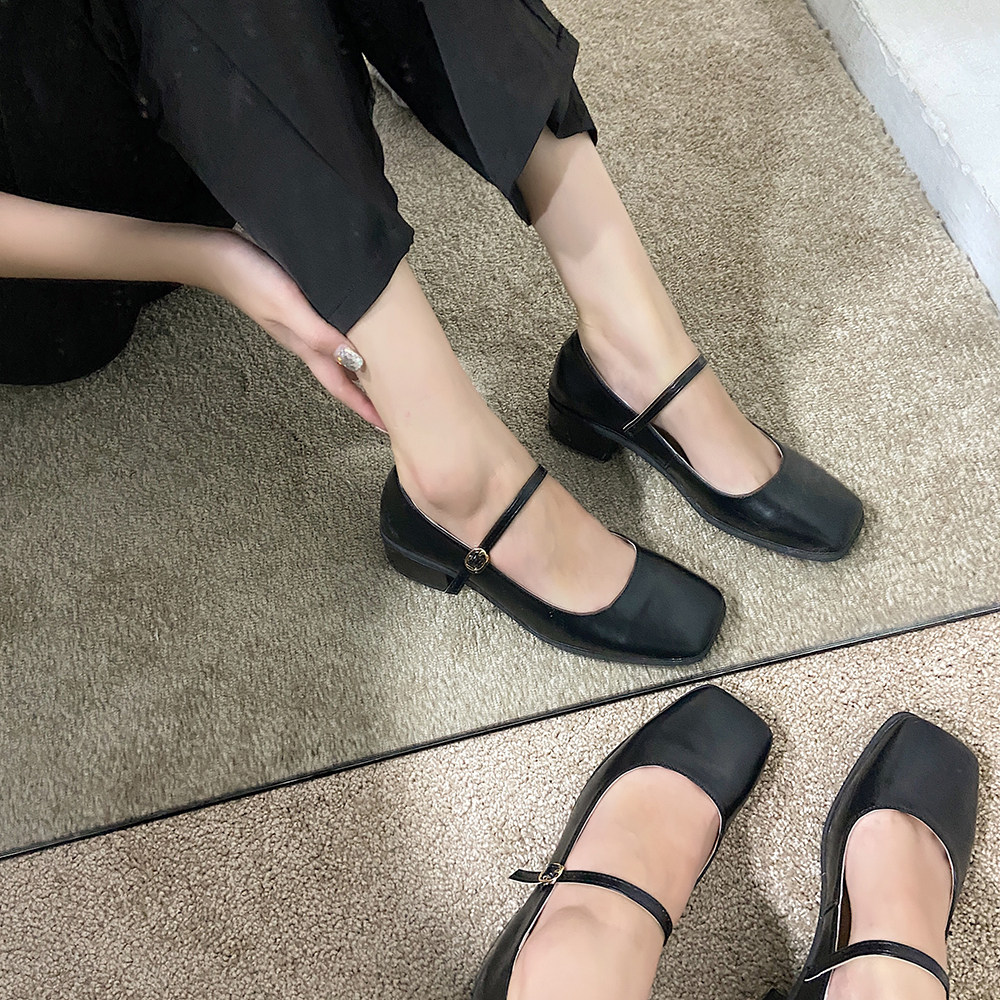 2020新款玛丽珍女复方头粗跟单鞋 断弥单鞋