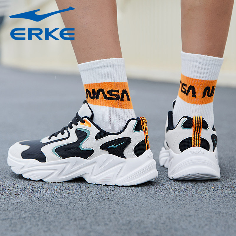 鸿星尔克男鞋2025年秋冬季新款皮面防水老爹鞋学生运动跑步鞋子,淘宝优惠券,粉丝福利购,淘宝优惠卷