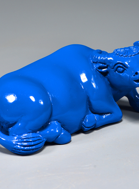 蓝色木雕水牛摆件木制十二生肖