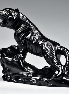 黑色木雕老虎摆件实木质上山虎十二生肖木制吉祥物木头装饰工艺品