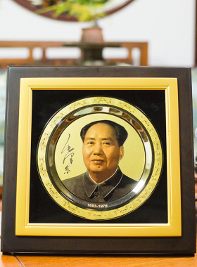 毛爷爷画像轻奢黄铜水晶玻璃摆件