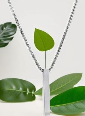 定制不锈钢长方形柱体刻字项链三色抛光立体LOGO项链