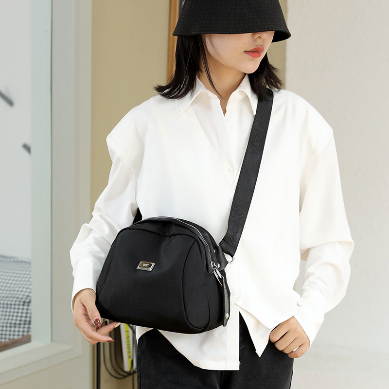 2025新款潮韩版单肩小包包斜挎包女帆布胸包时尚牛津布腰包贝壳包,淘宝优惠券,粉丝福利购,淘宝优惠卷
