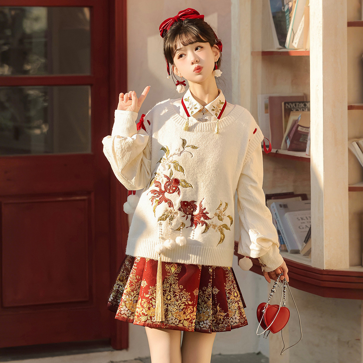 设计师的礼物原创与鱼汉服女汉元素新中式日常拜年服新年战袍套装,淘宝优惠券,粉丝福利购,淘宝优惠卷