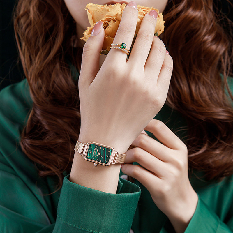 2021新款爆款正品女士小众复古手表 积赞国产腕表